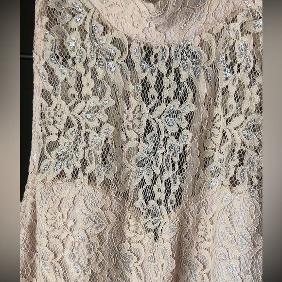 Shimmer Lace Mock Neck Romper - Picture 5 of 5